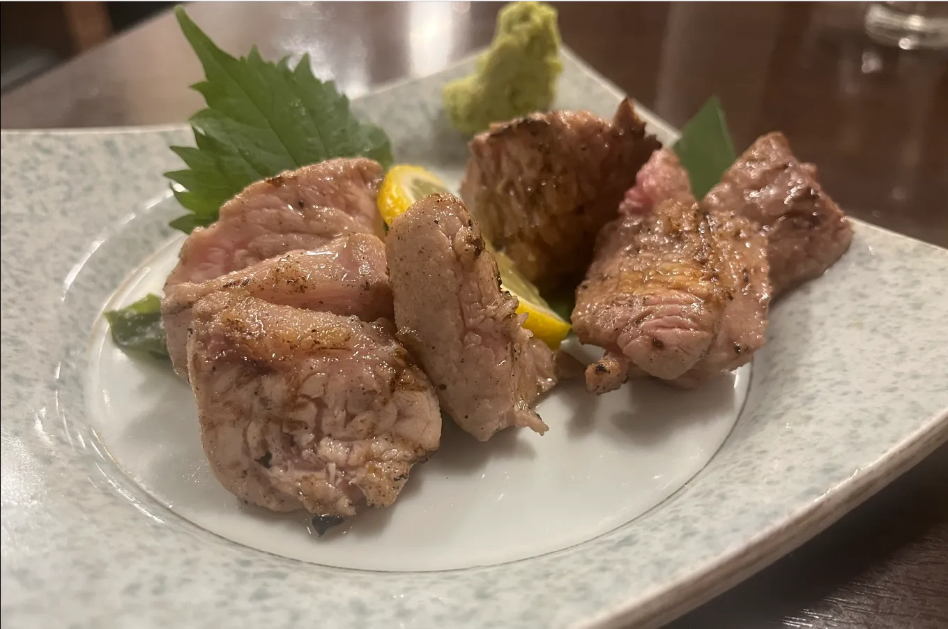 マグロのほほ肉・頭肉